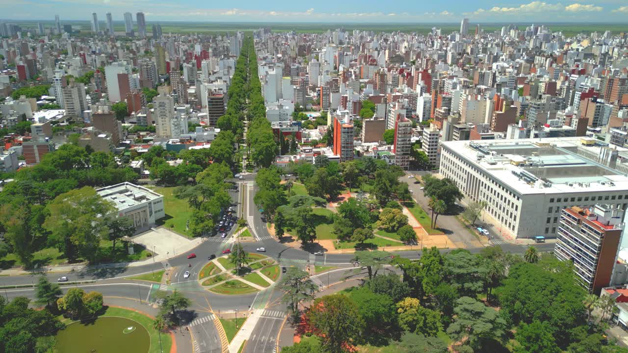 rosario argentina provincia de santa fe imágenes aéreas con drones de la ciudad vistas del río parana oroño y avenida pellegrini