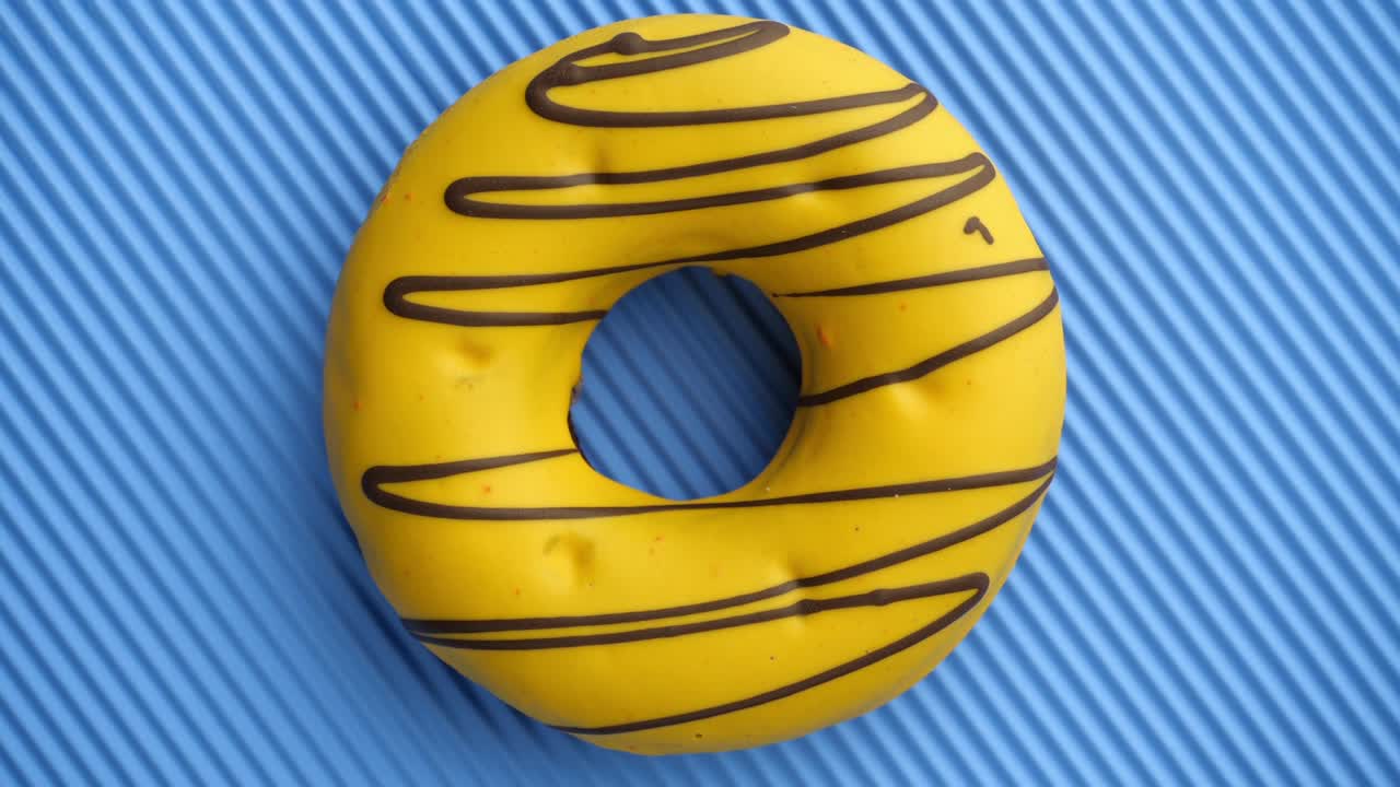 Doughnut glazed close-up.