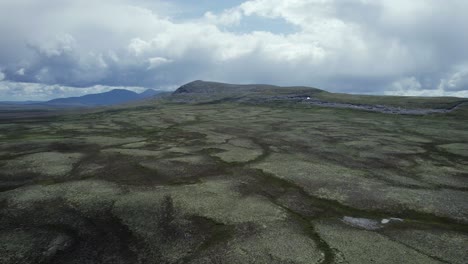 paisaje de montañas aéreas, rendalen, noruega