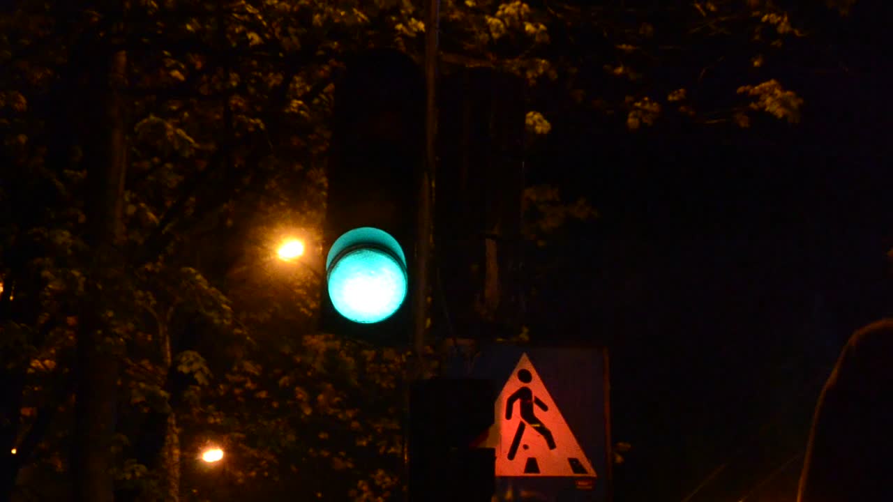 Lampu lalu lintas