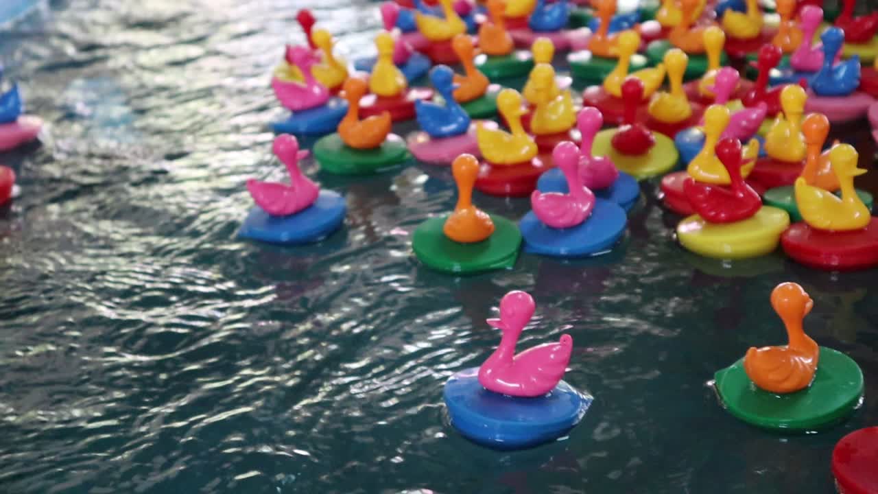 Lucky plastic duck in the tub.