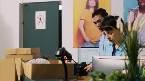 Workers-preparing-packages-for-delivery