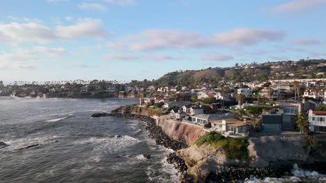 Real-Estate-Homes-At-Bird-Rock-Coastal-Neighborhood-At-La-Jolla,-San-Diego,-California-USA