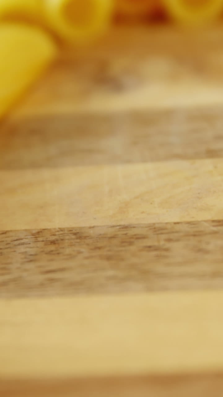 primer plano de la pasta de penne y conchiglie