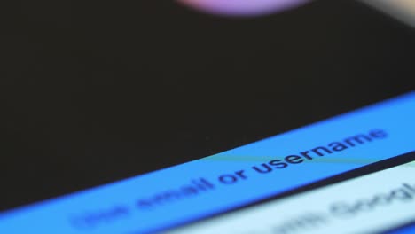 toque con el dedo una interfaz de aplicación de teléfono móvil con pantalla táctil