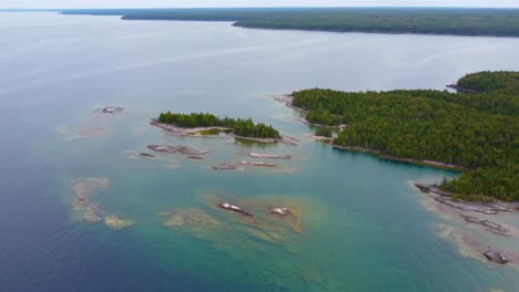 Georgian-Bay-Waters-With-Forest-Landscape