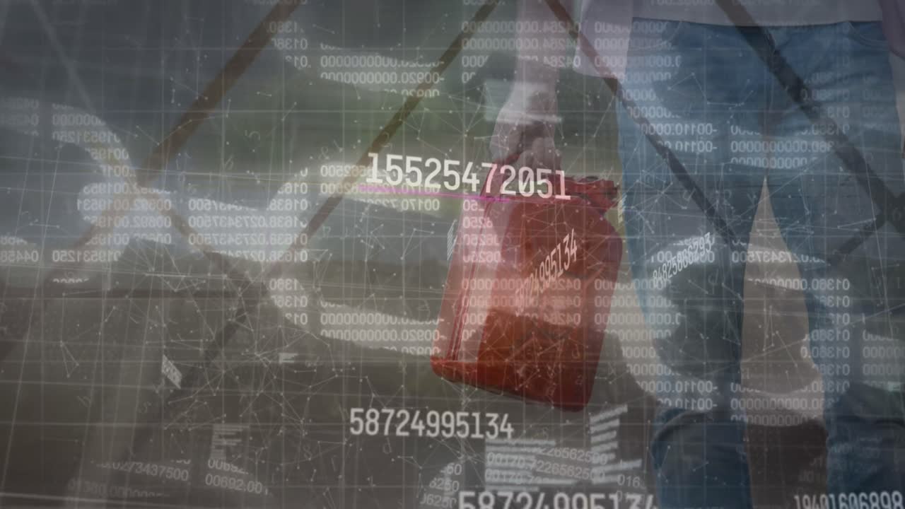 주유소에서 자동차에 연료를 공급하는 두 인종의 여성에 대한 데이터 처리의 애니메이션