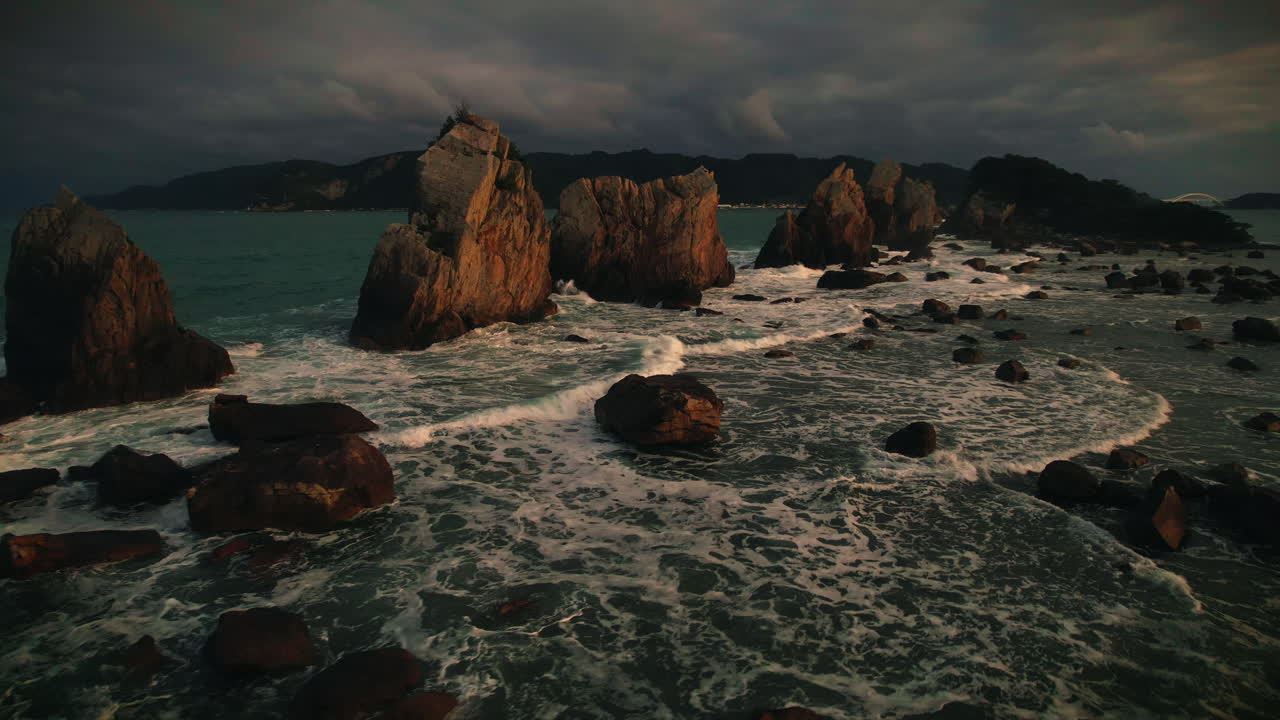 Hashigui iwa Rocks At Sunset, Wakayama Japan