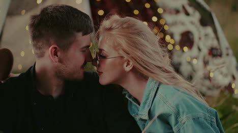 Modern-Rustic-Couple-Laughing-And-Smiling-While-Embracing-Outdoors-9