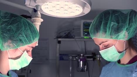 Women-Performing-Surgery-In-Hospital-Together