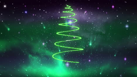 animación de manchas brillantes que forman un árbol de navidad sobre las estrellas en el cielo