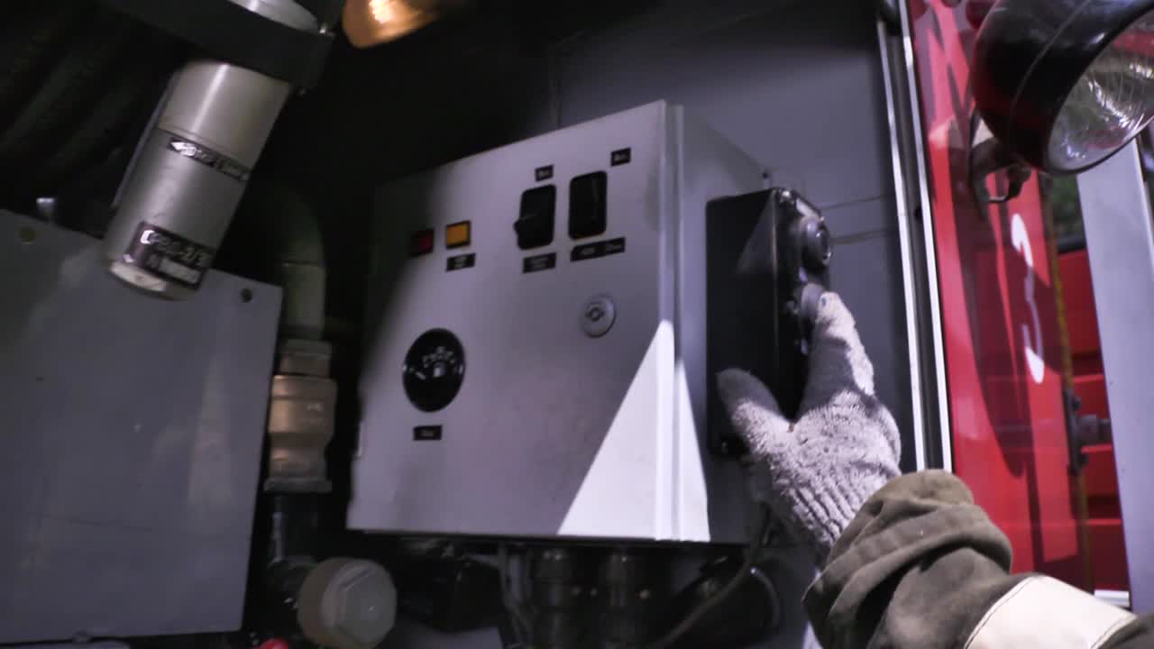 funcionamiento del equipo de camiones de bomberos