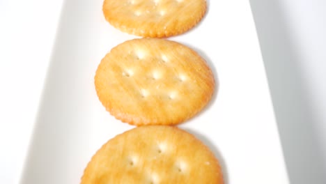 round cracker