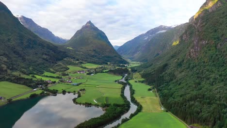 Luftaufnahmen-Schöne-Natur-Norwegen