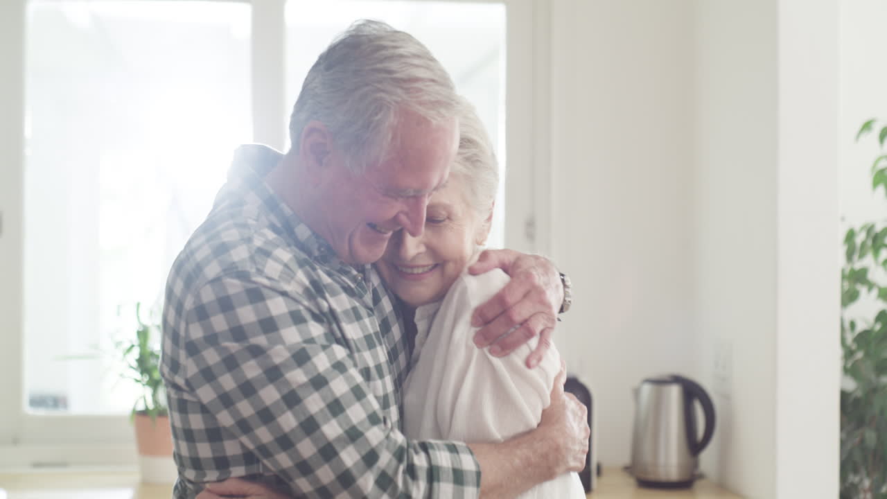 mi lugar feliz está dentro de tu abrazo