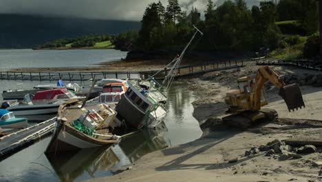 Barco-Caído-00