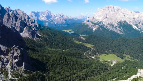 National-Nature-Park-Tre-Cime-In-the-Dolomites-Alps.-Beautiful-nature-of-Italy.