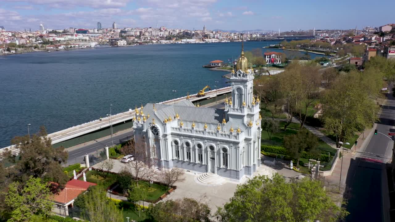 imágenes de drones en el cuerno de oro, estambul, oe01