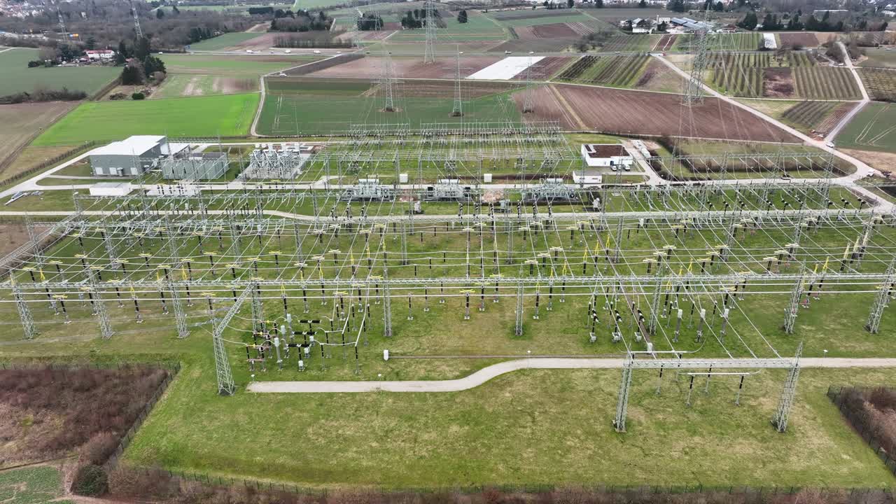 대형 고전압 변압소 - 공중 사진