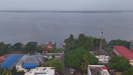 kerala famous temple aerial view vaikom mahadeva temple_vaikom town and backwaters vaikom town and backwaters 2