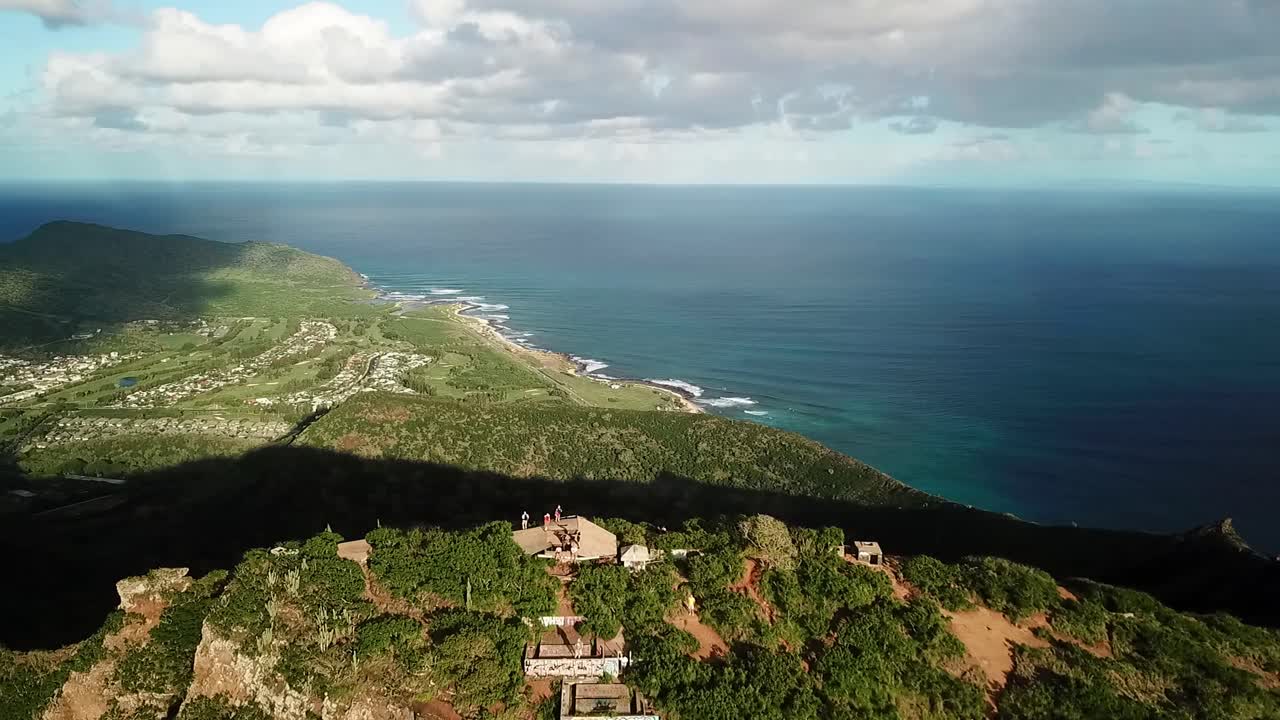 하와이 - 코코 헤드 꼭대기에 드론으로 이륙