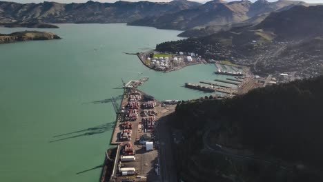 biggest commercial harbour in south island, new zealand