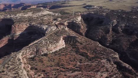 Black-Canyon-Luftaufnahme-Drohne-4k-Amerikanisches-Gelände-Epos