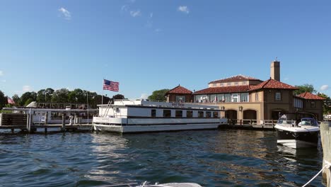 Transport-boat-at-the-boathouse-pier-on-a-sunny-day