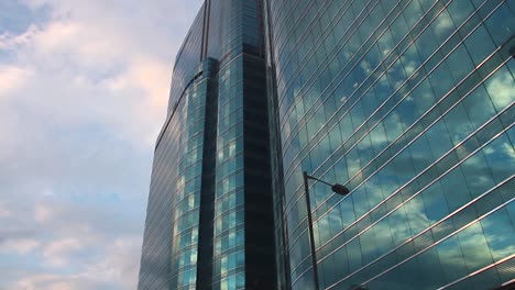 Clouds-reflection-on-building