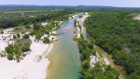 Un-Arroyo-Que-Forma-Parte-Del-Río-Nueces-En-El-Centro-De-Texas,-Algunos-Lo-Llaman-El-País-De-Las-Colinas