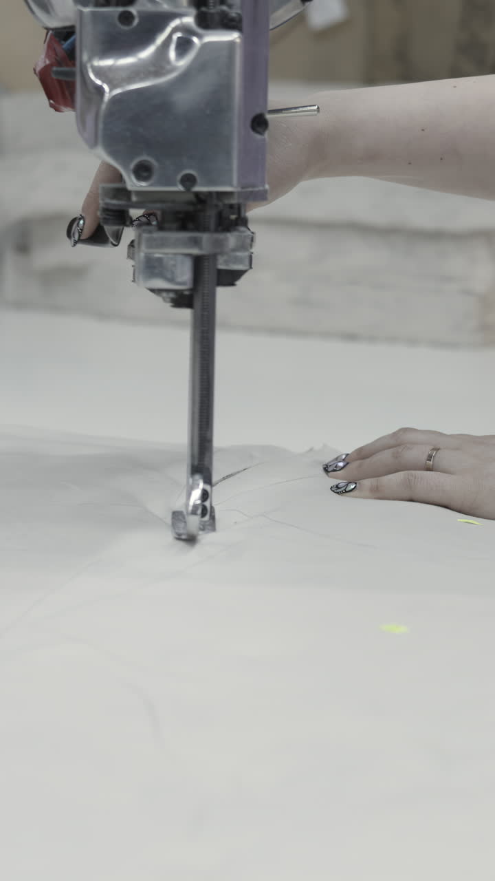 proceso de corte de telas industriales