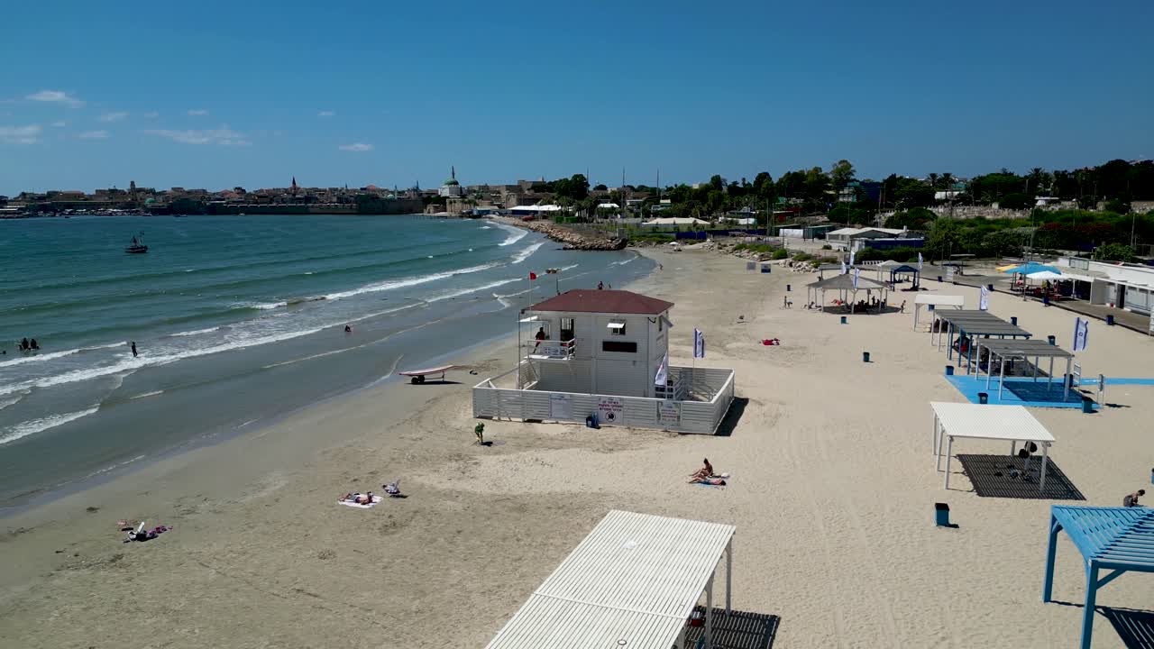 여름 에 이스라엘 북부 에 있는 아크레 시 의 아름다운 4k 파노라마 드론 비디오