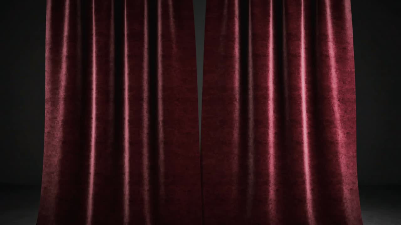 Scheiding in het midden, naar buiten vegende bordeauxrode fluwelen gordijnen op het podium die een grijze achtergrond onthullen