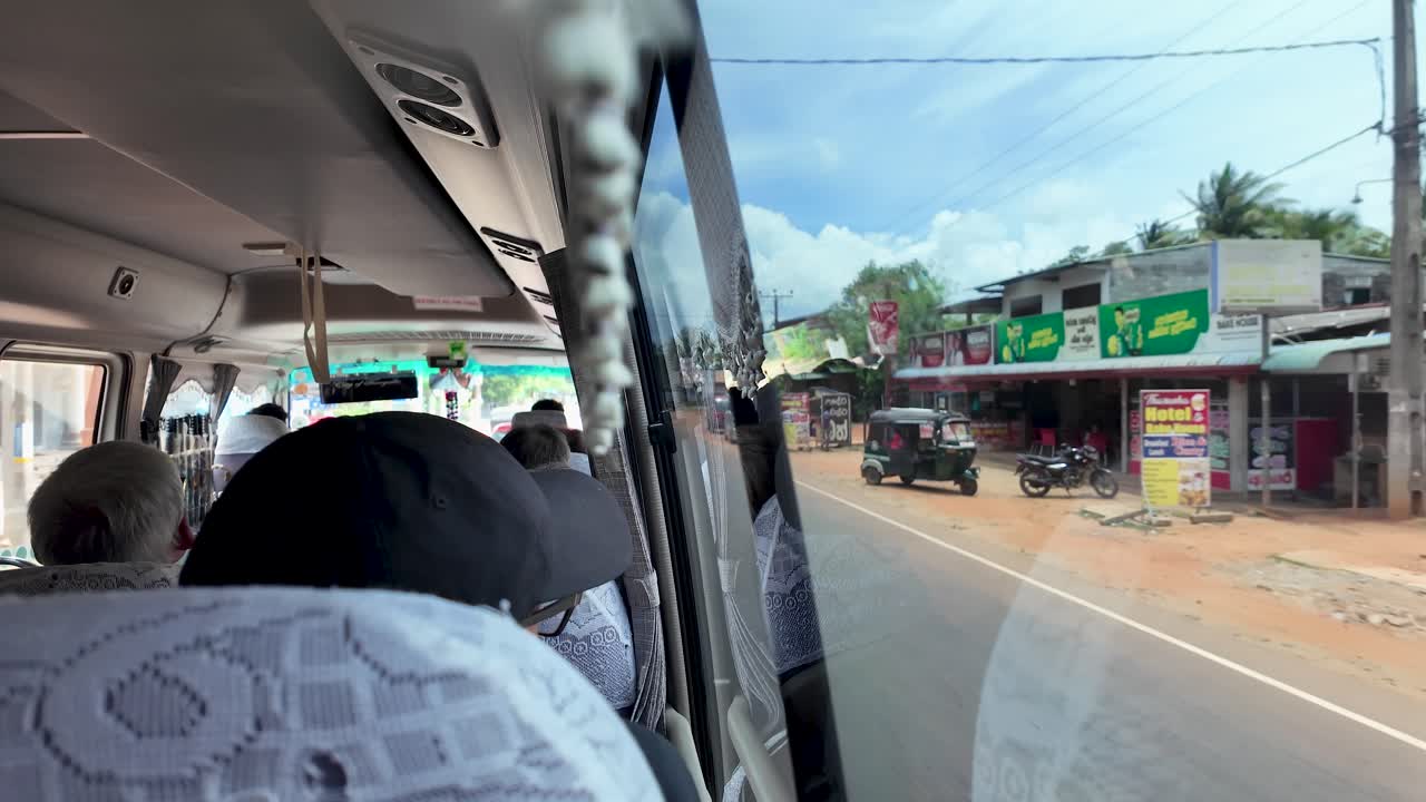 Sri Lanka Road Trip: A Bus Journey Through Local Villages