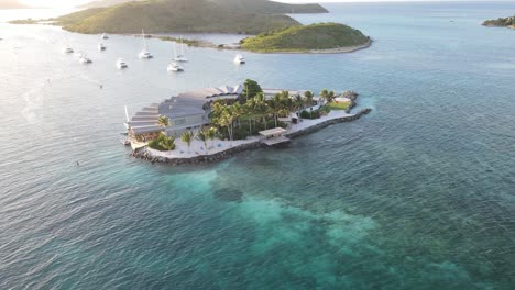 aerial-orbiting-Saba-Rock-island