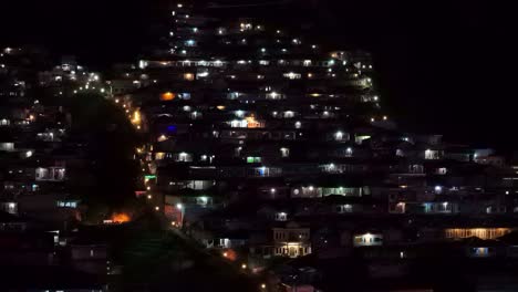 Vista-Aérea-De-La-Noche-En-La-Aldea-De-Nepal-Van-Java,-Monte-Sumbing,-Indonesia