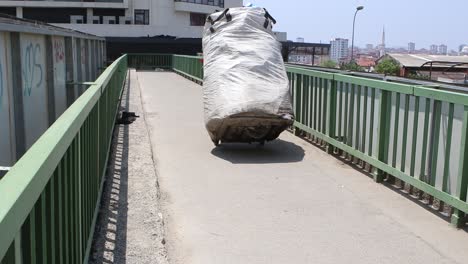 Poor-Garbage-Man-In-Istanbul