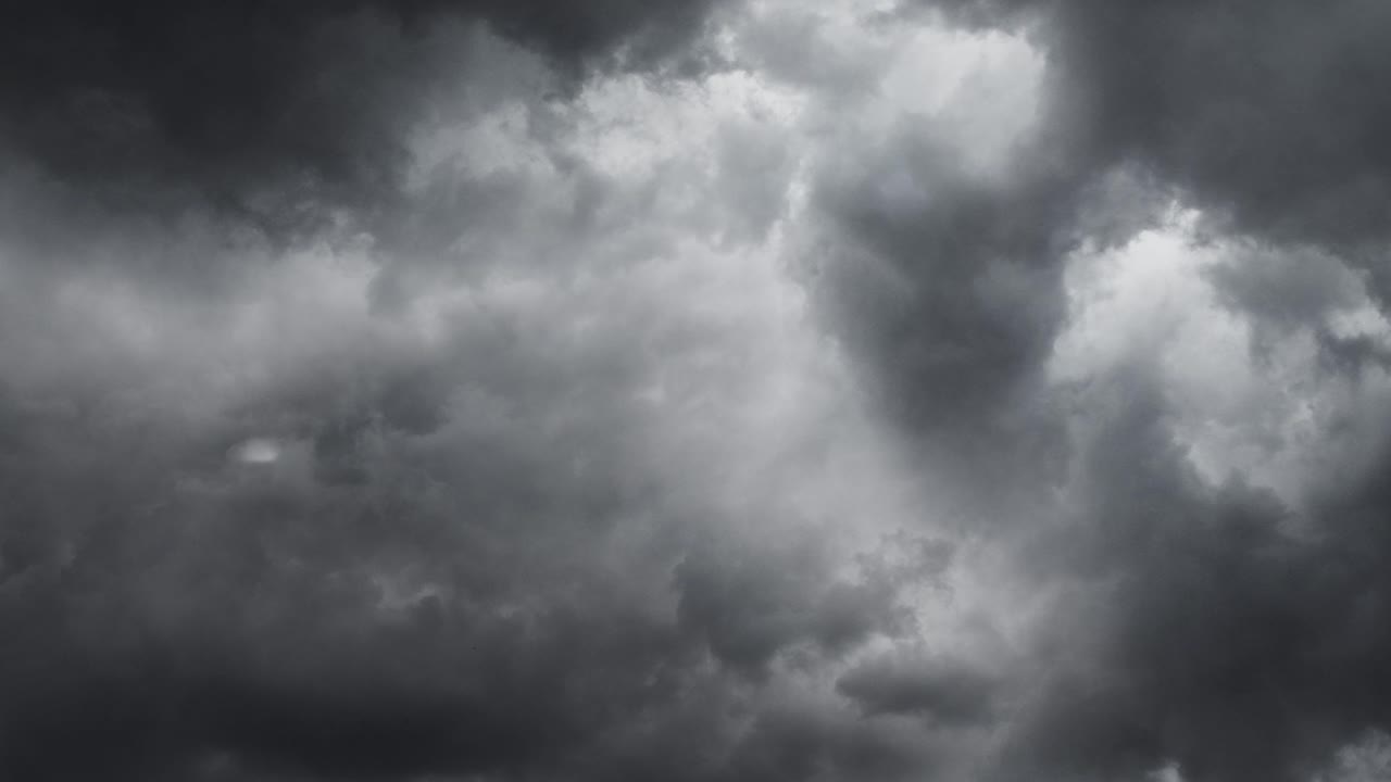 tormentas eléctricas y nubes de tormenta 4k