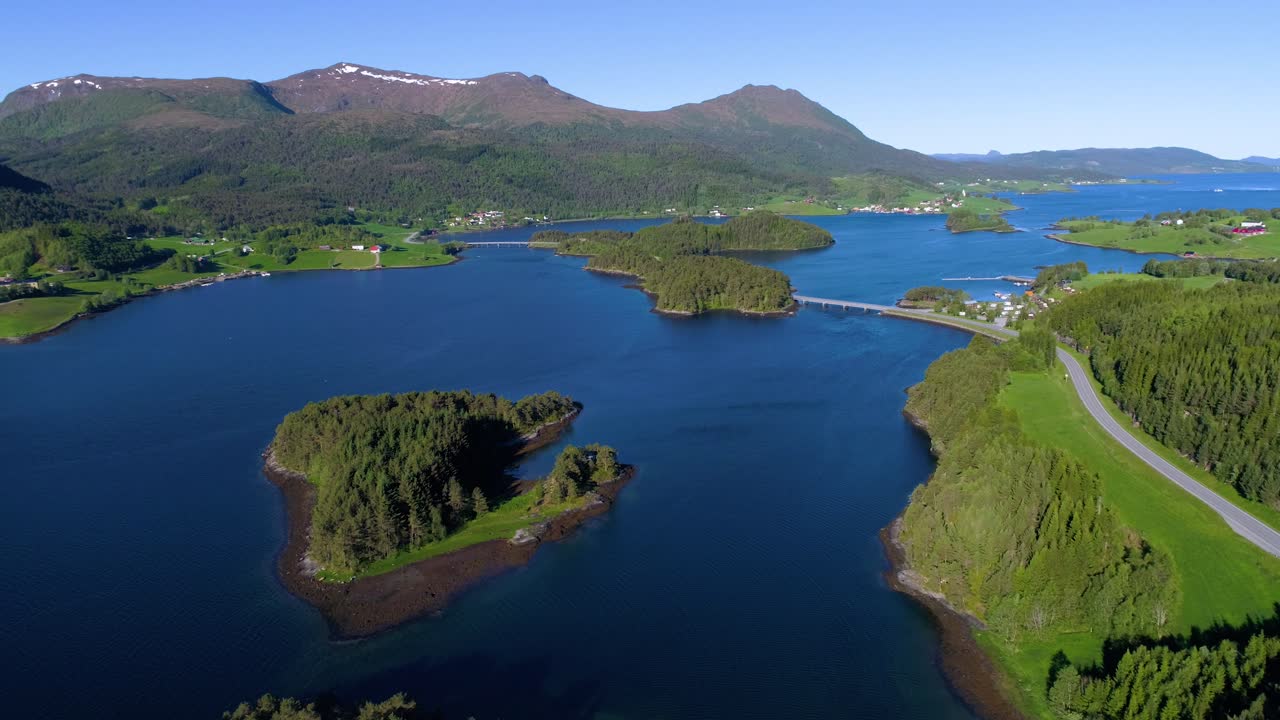 imágenes aéreas de la hermosa naturaleza de noruega.