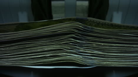 클로즈업 전자 현금 계산기