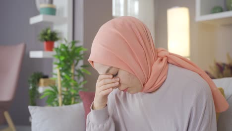 Sad-and-thoughtful-young-muslim-girl.