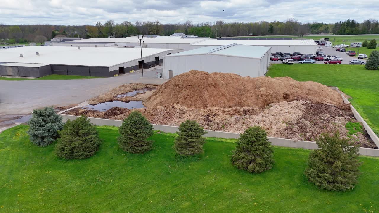 Manure pile and organic waste storage at University of Findlay Animal Science Barns, Western Equestrian Farm, Findley, Ohio, USA