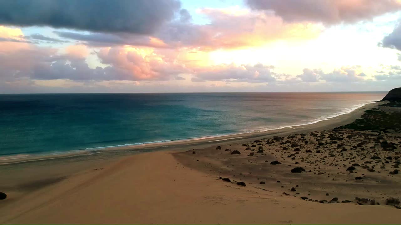 Solitary beach at the Canary dune's