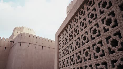 Nizwa-Fort,-Oman:-An-emblem-of-heritage-and-history