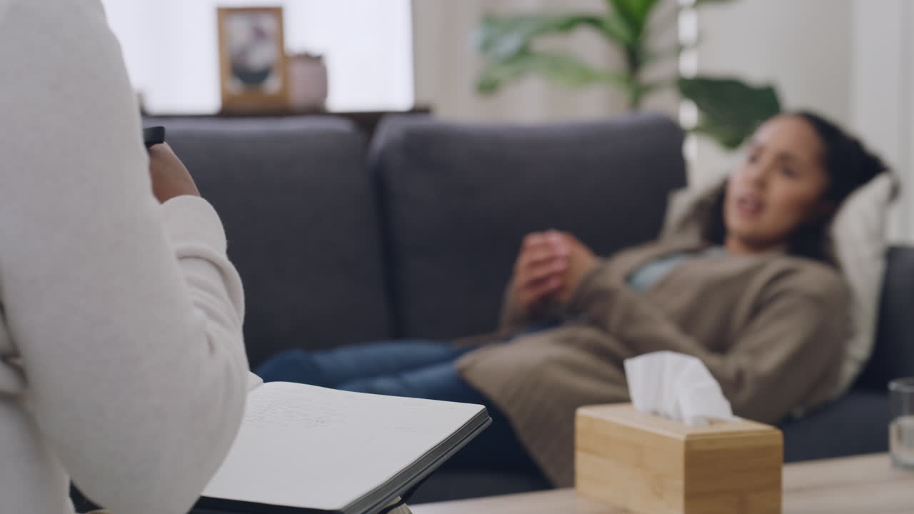 primer plano de los gestos de las manos del terapeuta