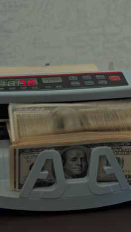 equipo de conteo de dinero