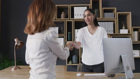 los clientes felices hacen un negocio saludable.