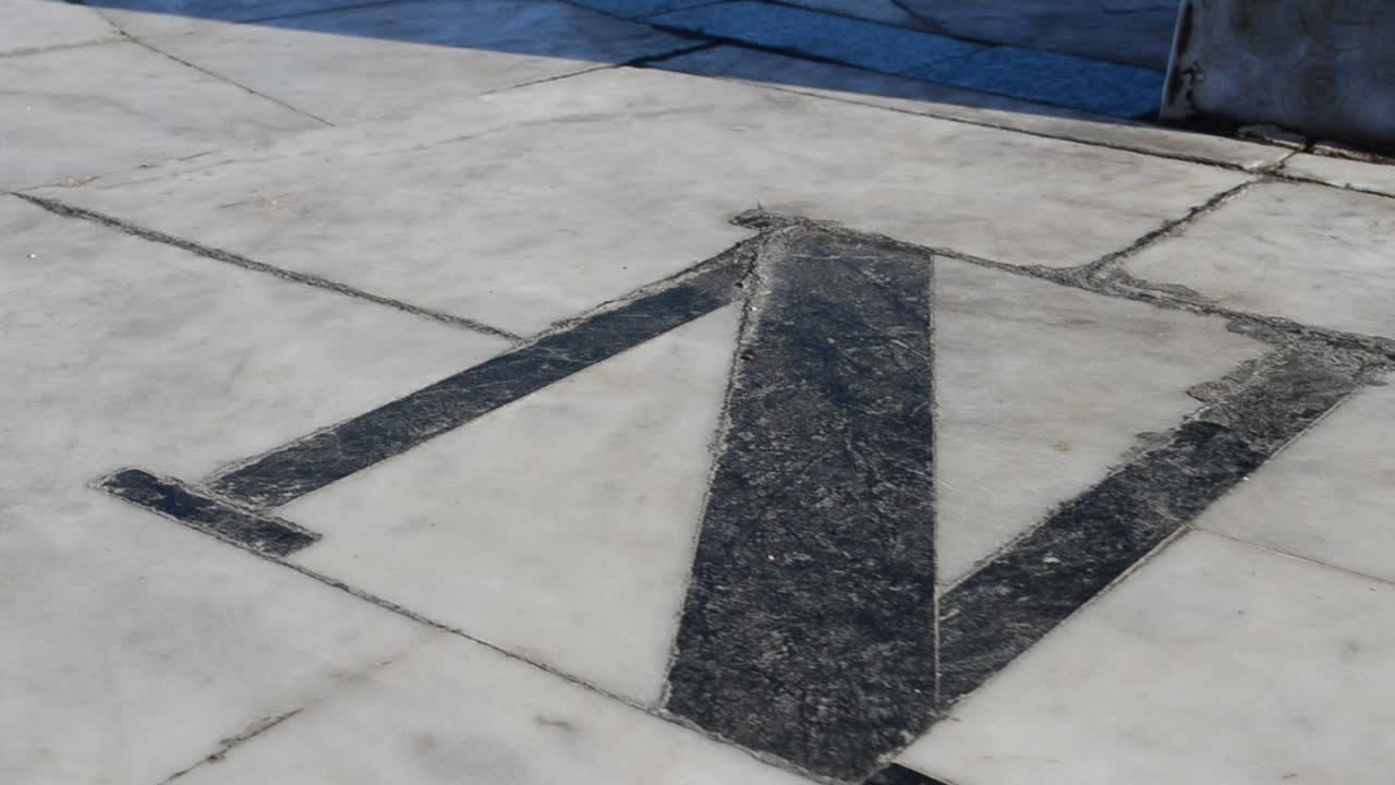 Sundial on marble. The shadow shows time