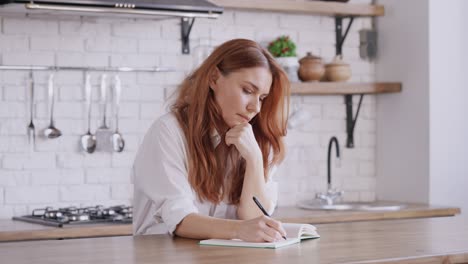 female handwriting in diary