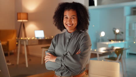 Business-woman,-portrait-and-arms-crossed-at-night